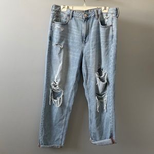 American Eagle high rise tomgirl jeans size 14